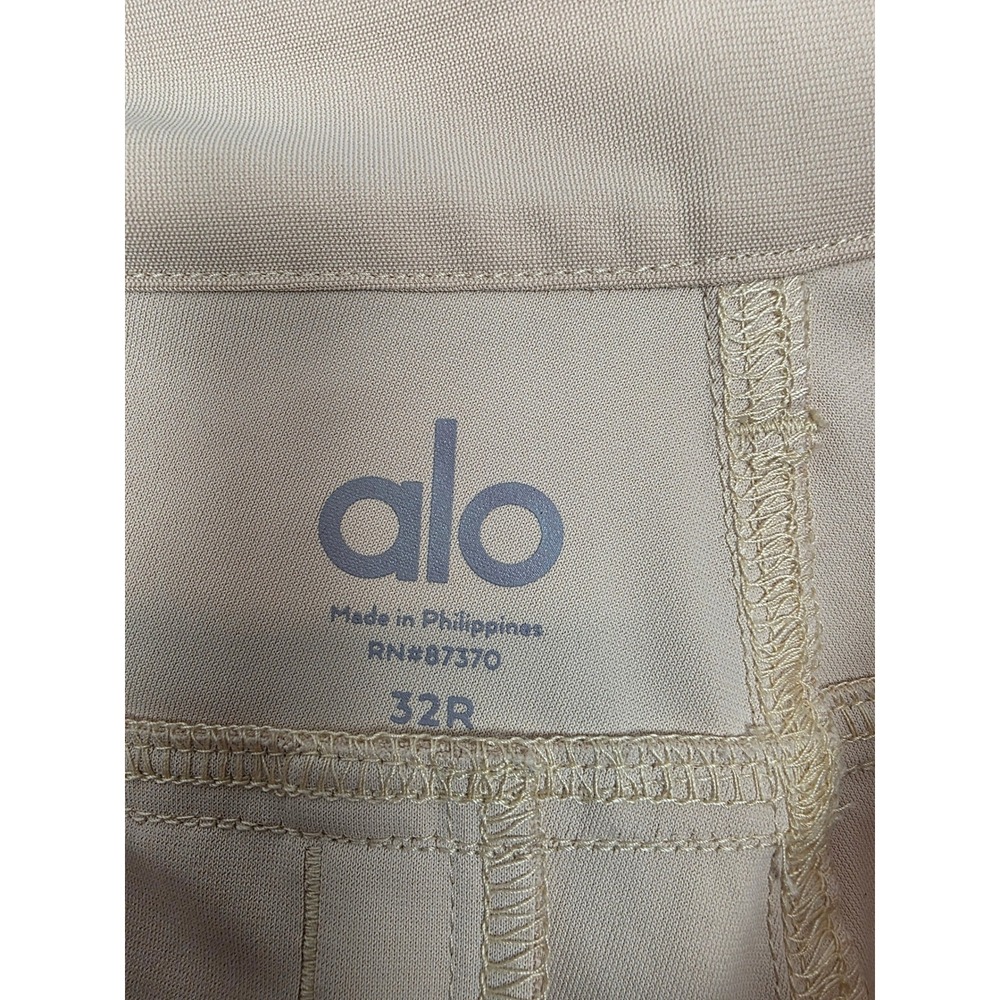 Alo‎ Yoga Men's Cargo Pants Beige Utility Outdoor Casual Size 32R - Picture 6 of 6